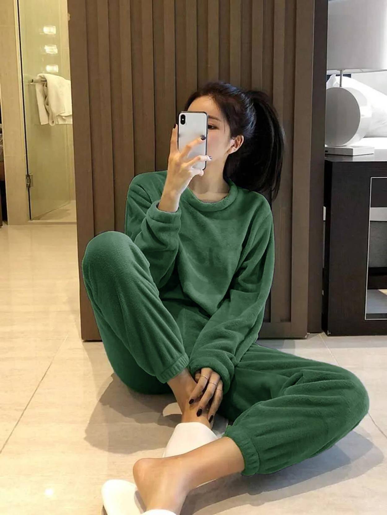 KOTTY  Women Night Suit Set Green Solid