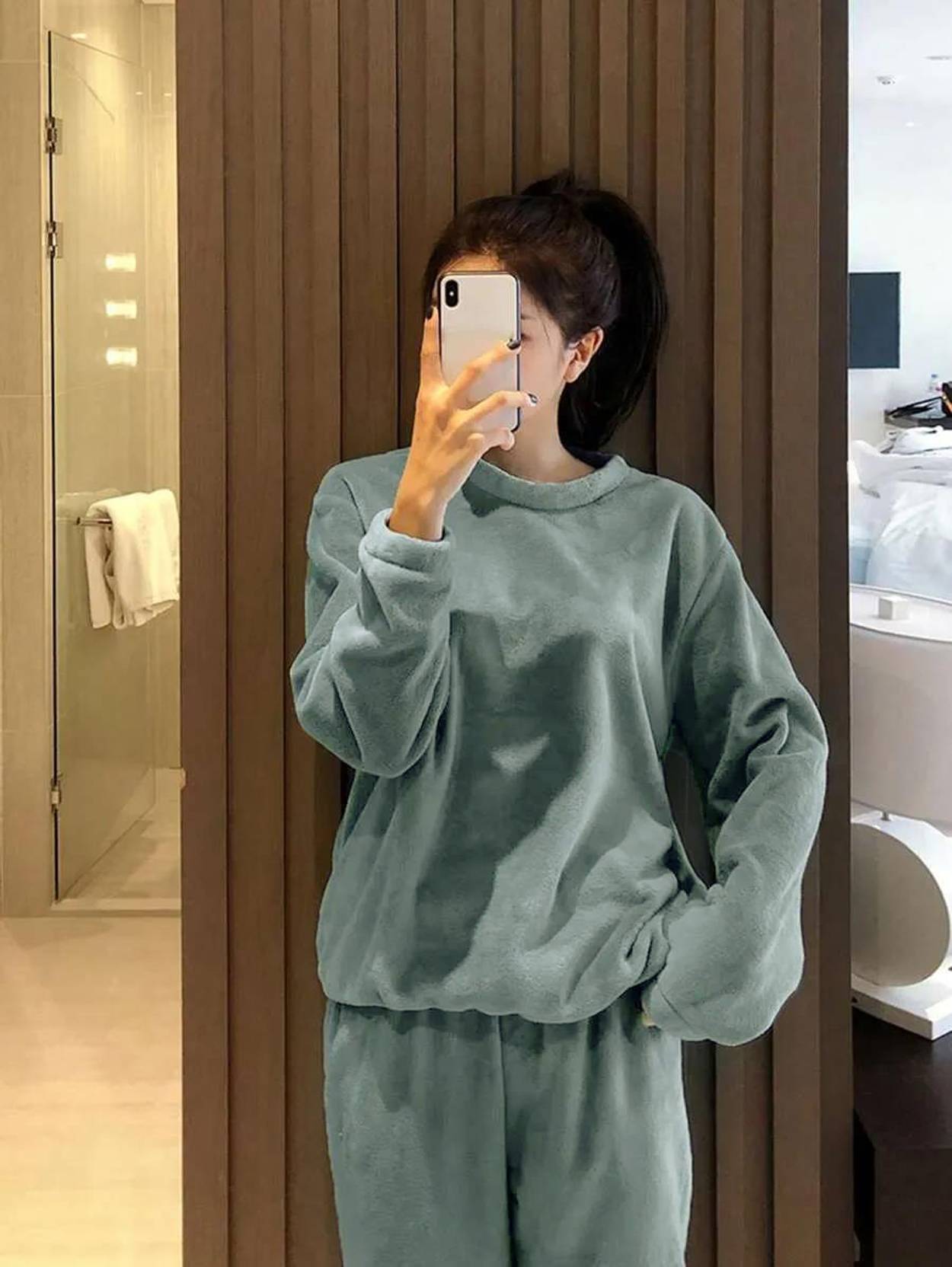 KOTTY  Women Night Suit Set Green Solid