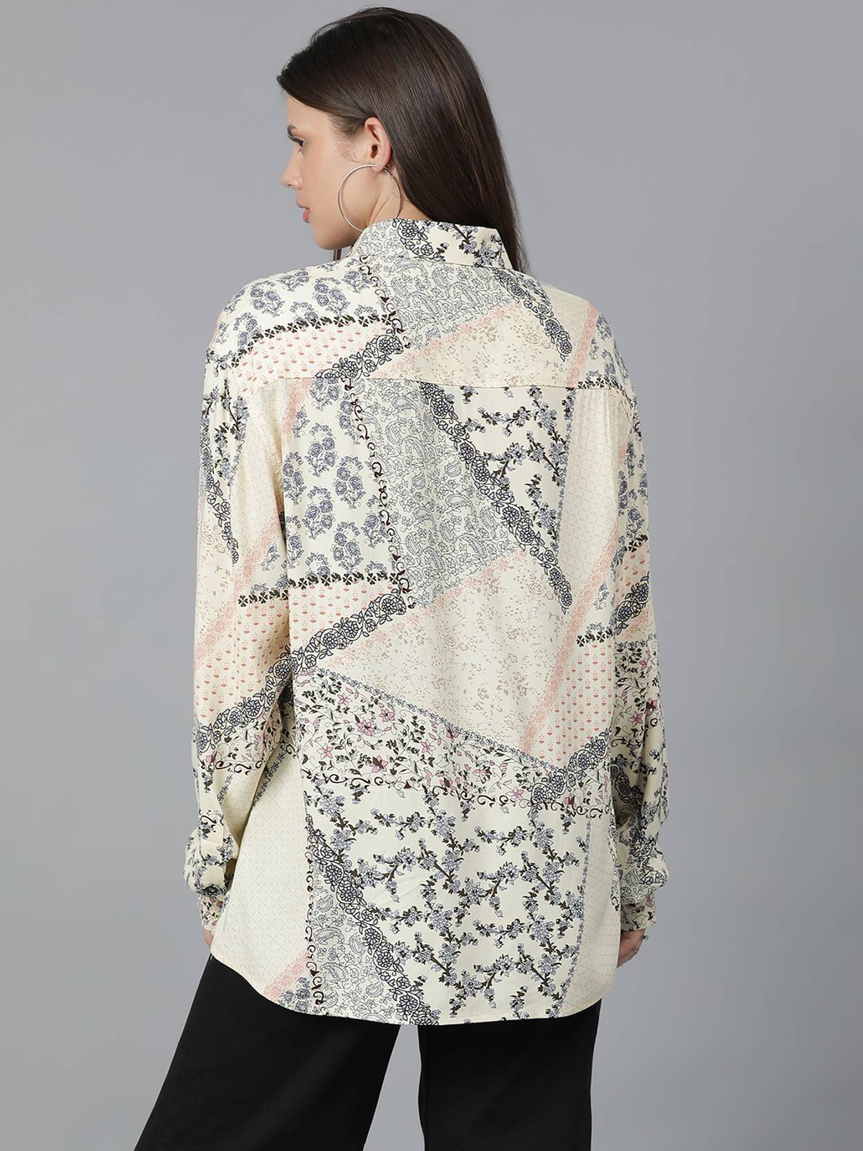 KOTTY  Women Oversized Fit Printed Spread Collar Casual Shirt