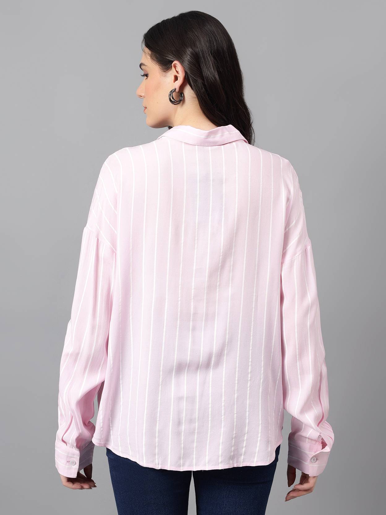 KOTTY Women Regular Fit Printed Spread Collar Casual Shirt