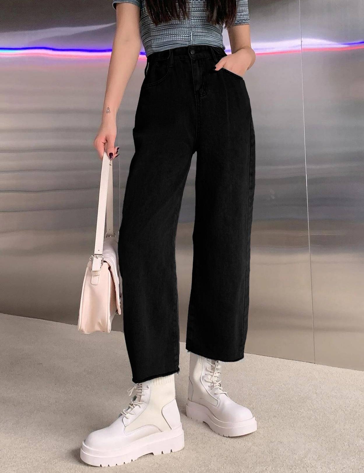 WomenRegularHighRiseBlackJeans-0.jpg_11.jpg