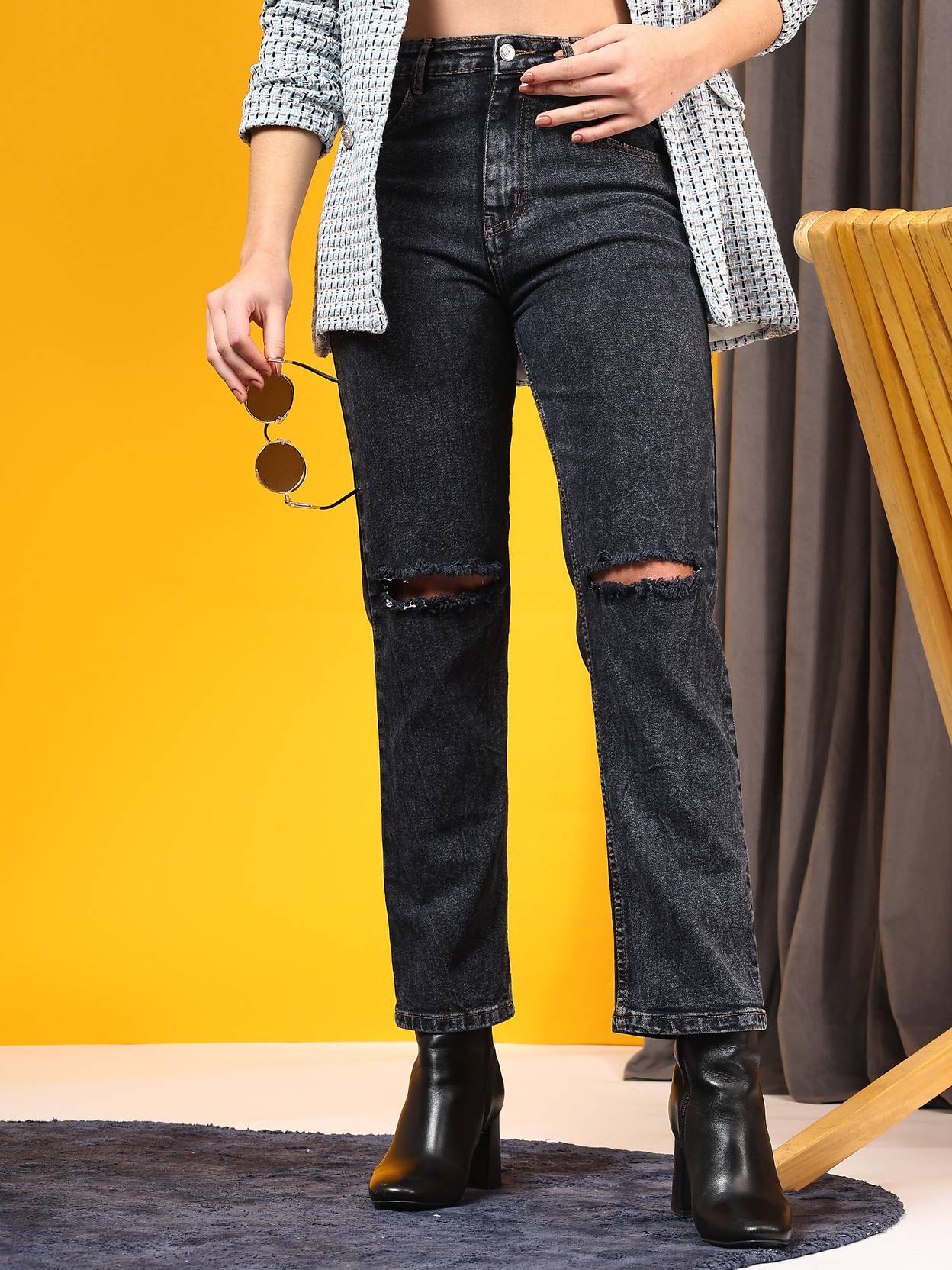 KOTTY Women Regular High Rise Black Jeans