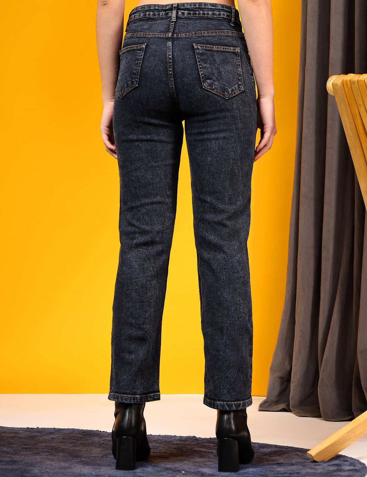 WomenRegularHighRiseBlackJeans-1.jpg_12.jpg