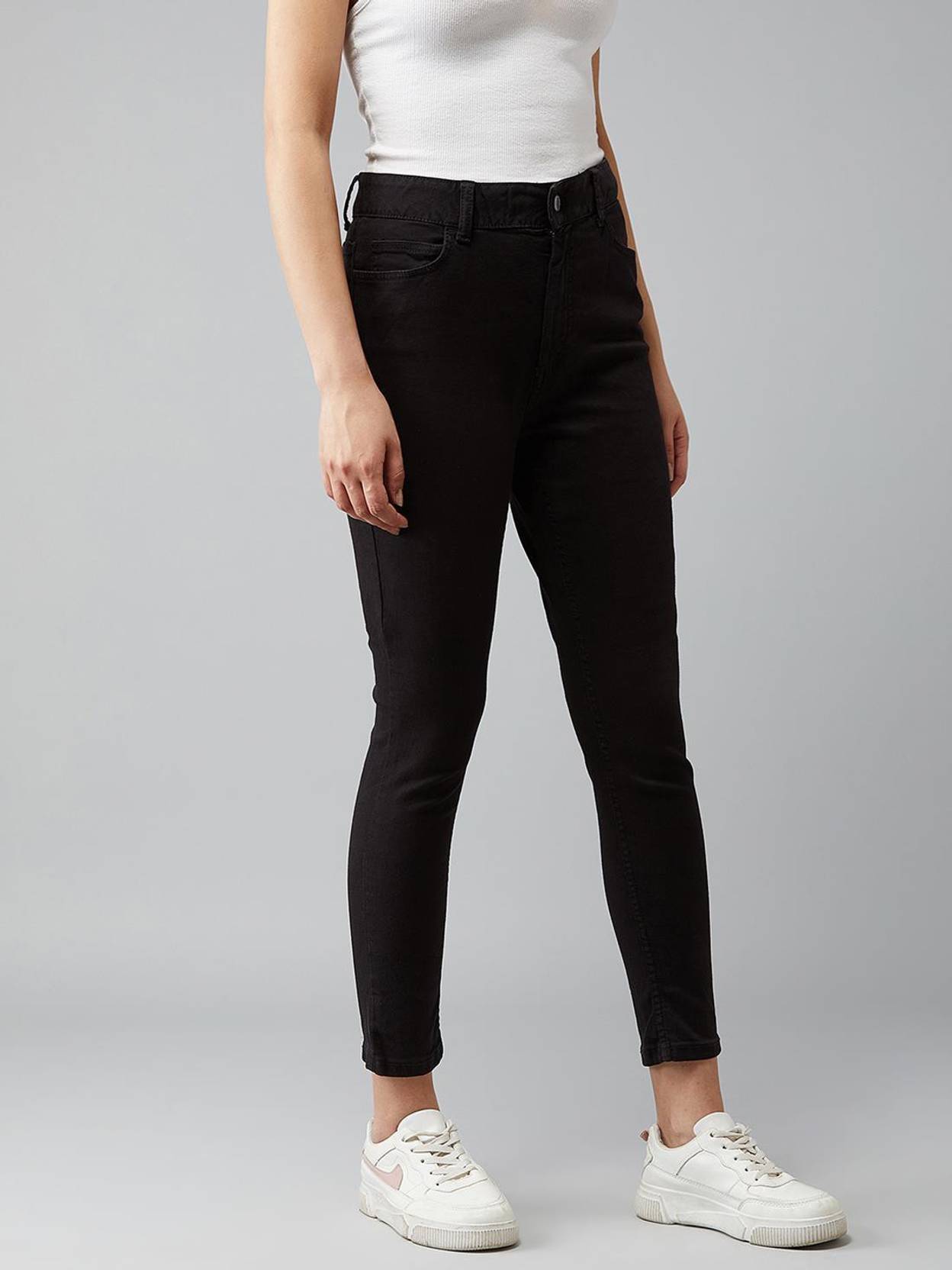 KOTTY Women Regular High Rise Black Jeans