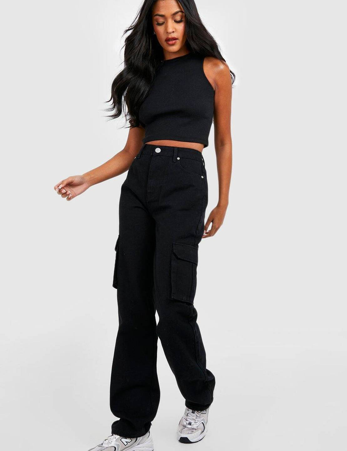 WomenRegularHighRiseBlackJeans-2.jpg_10_51667976-94ca-4876-a2e4-7445ede5f9d5.jpg