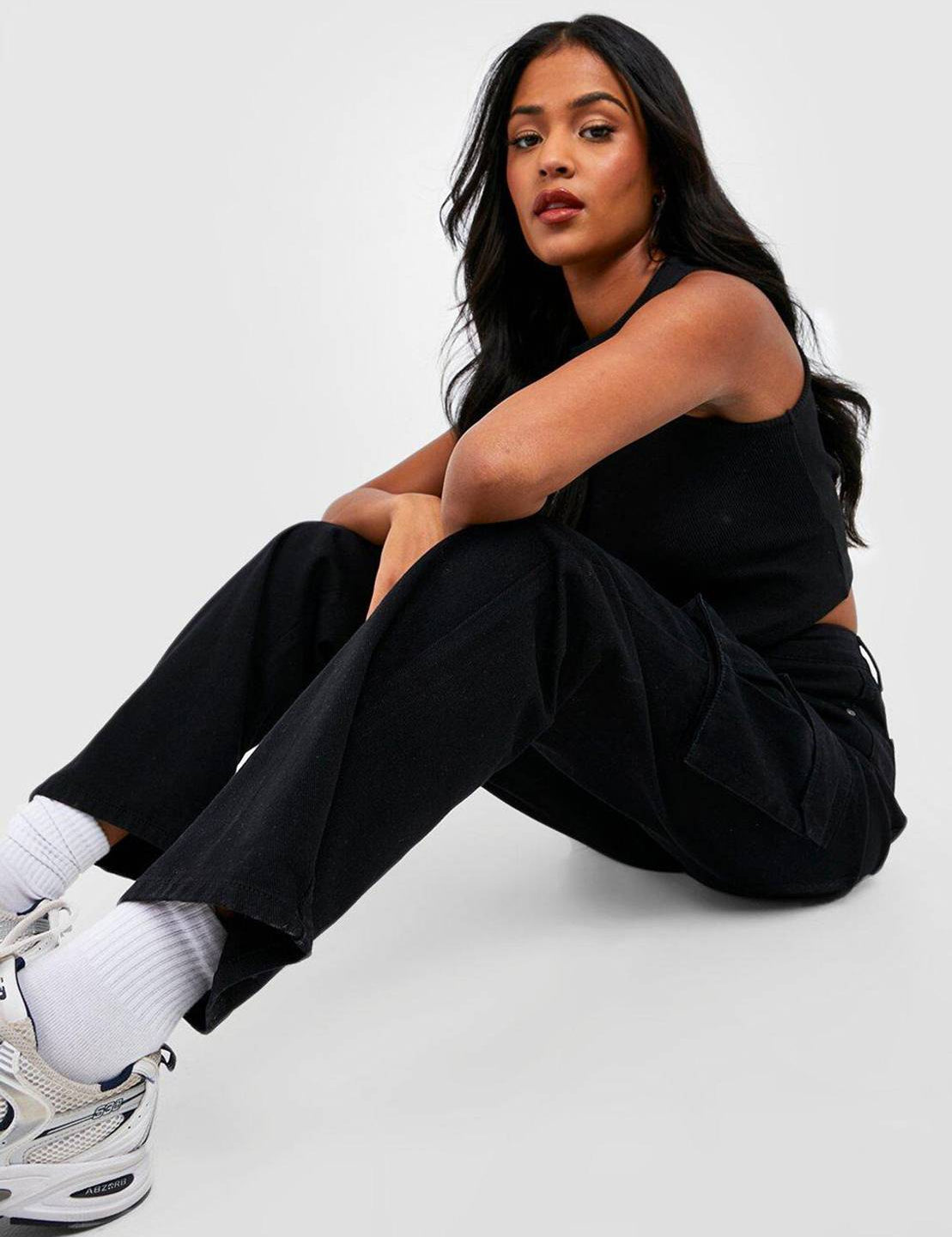 WomenRegularHighRiseBlackJeans-3.jpg_8.jpg