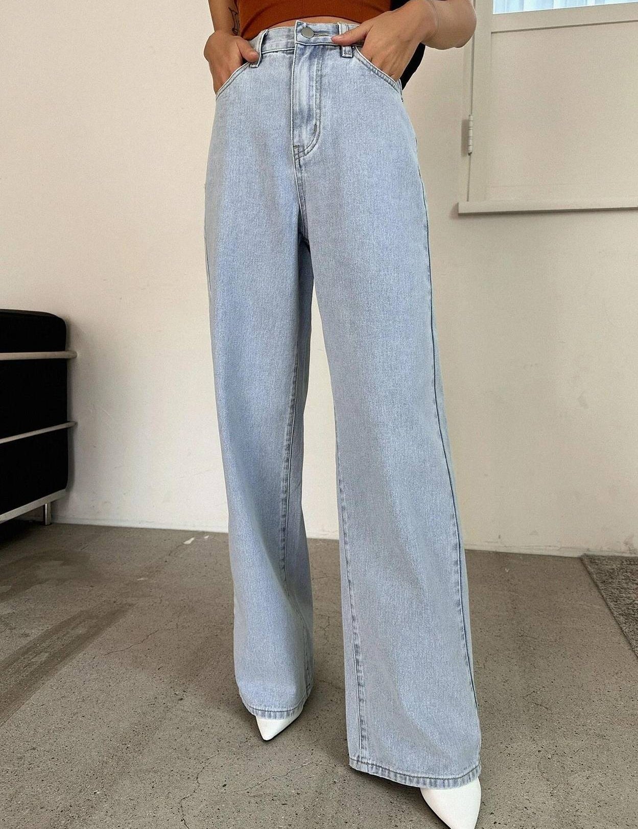 WomenRegularHighRiseBlueJeans-1.jpg_5.jpg