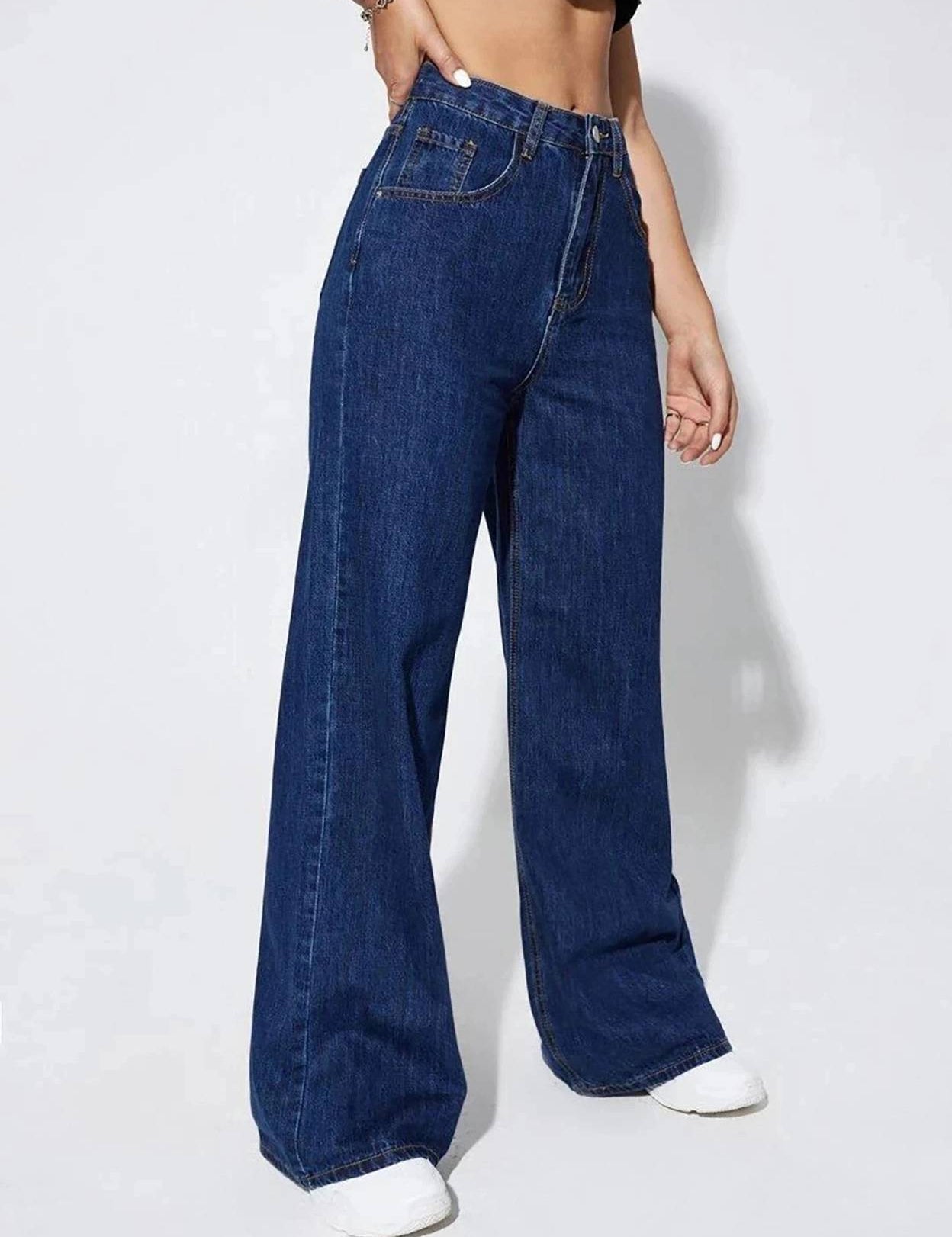 WomenRegularHighRiseBlueJeans-1_jpg_cb083344-f569-47a2-8f7c-83233088915b.jpg