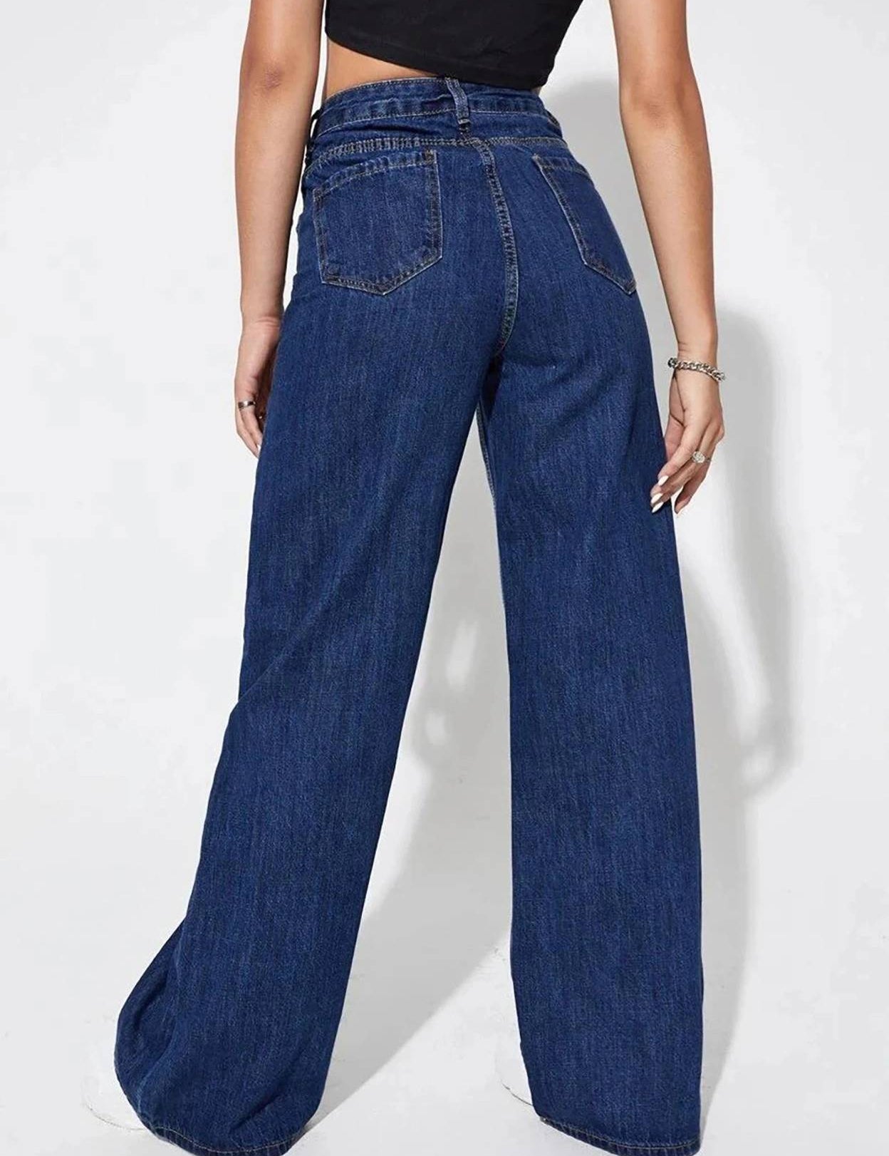 WomenRegularHighRiseBlueJeans-3_jpg_52950a3a-32f3-4435-a30a-b2ba5aee1533.jpg