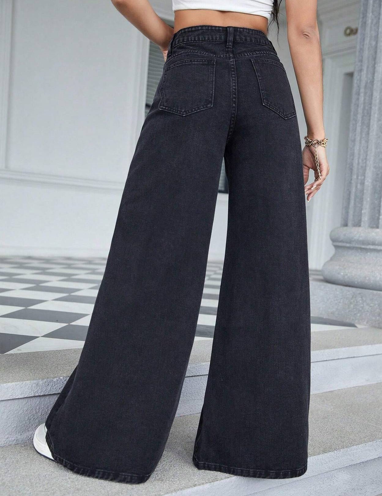 WomenRegularMidRiseBlackJeans-1.jpg_2.jpg