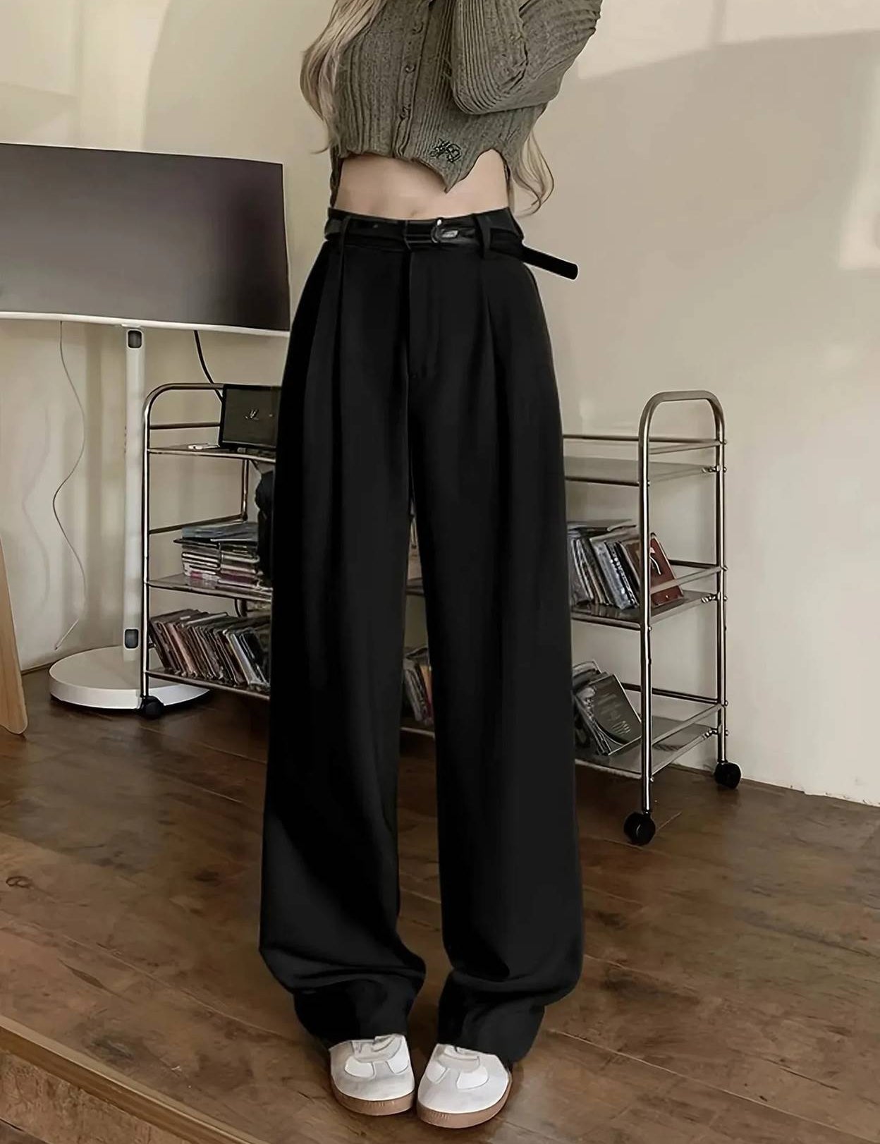 WomenRelaxedBlackCottonBlendTrousers-0_jpg.jpg