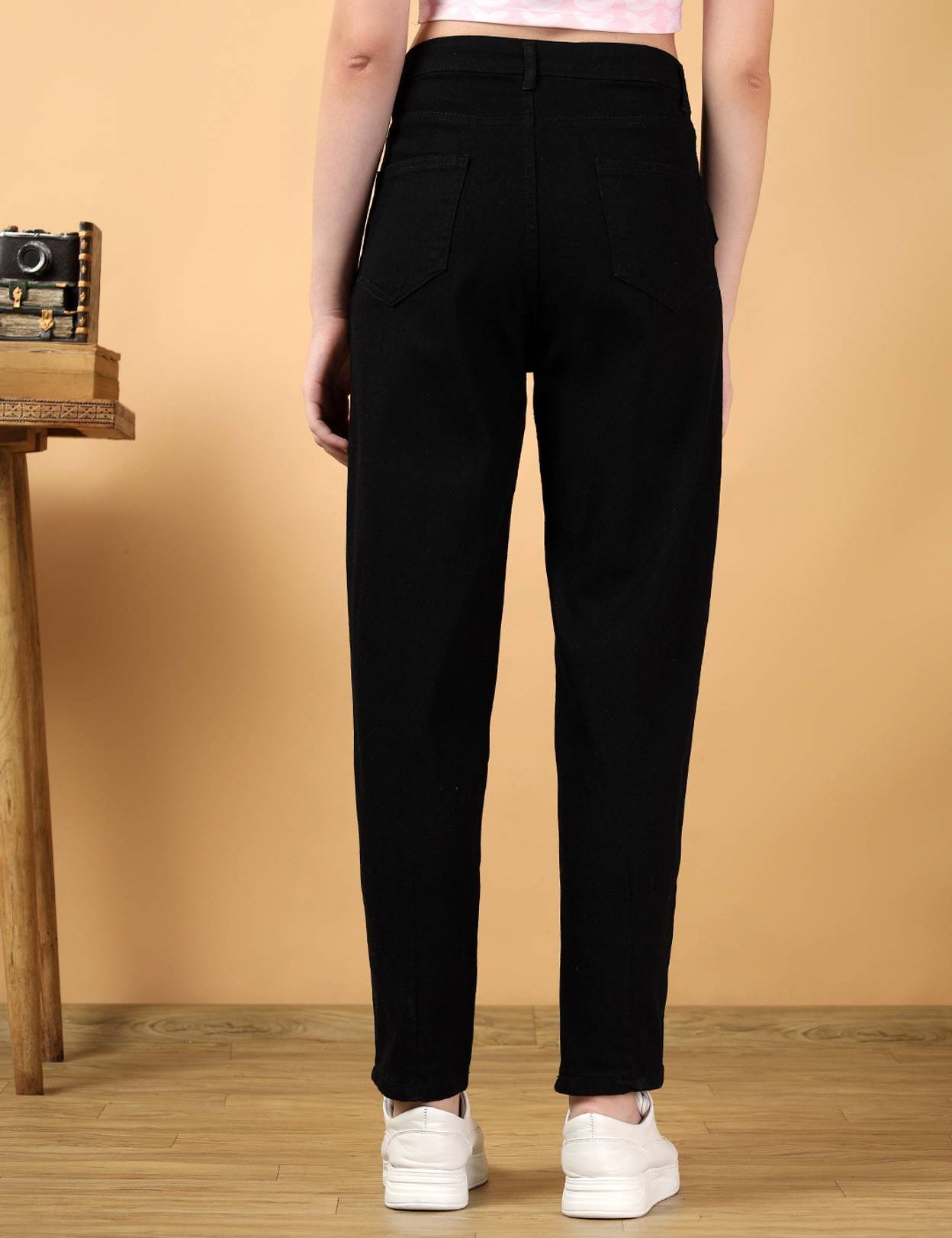 WomenSlimHighRiseBlackJeans-1_jpg.jpg
