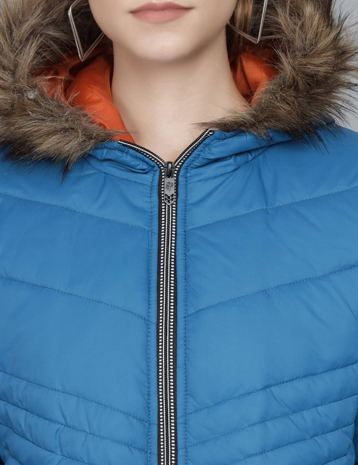 WomenSolidPufferJacket-3.jpg_1_f21f1165-9788-47e5-b118-2512853e5baa.jpg