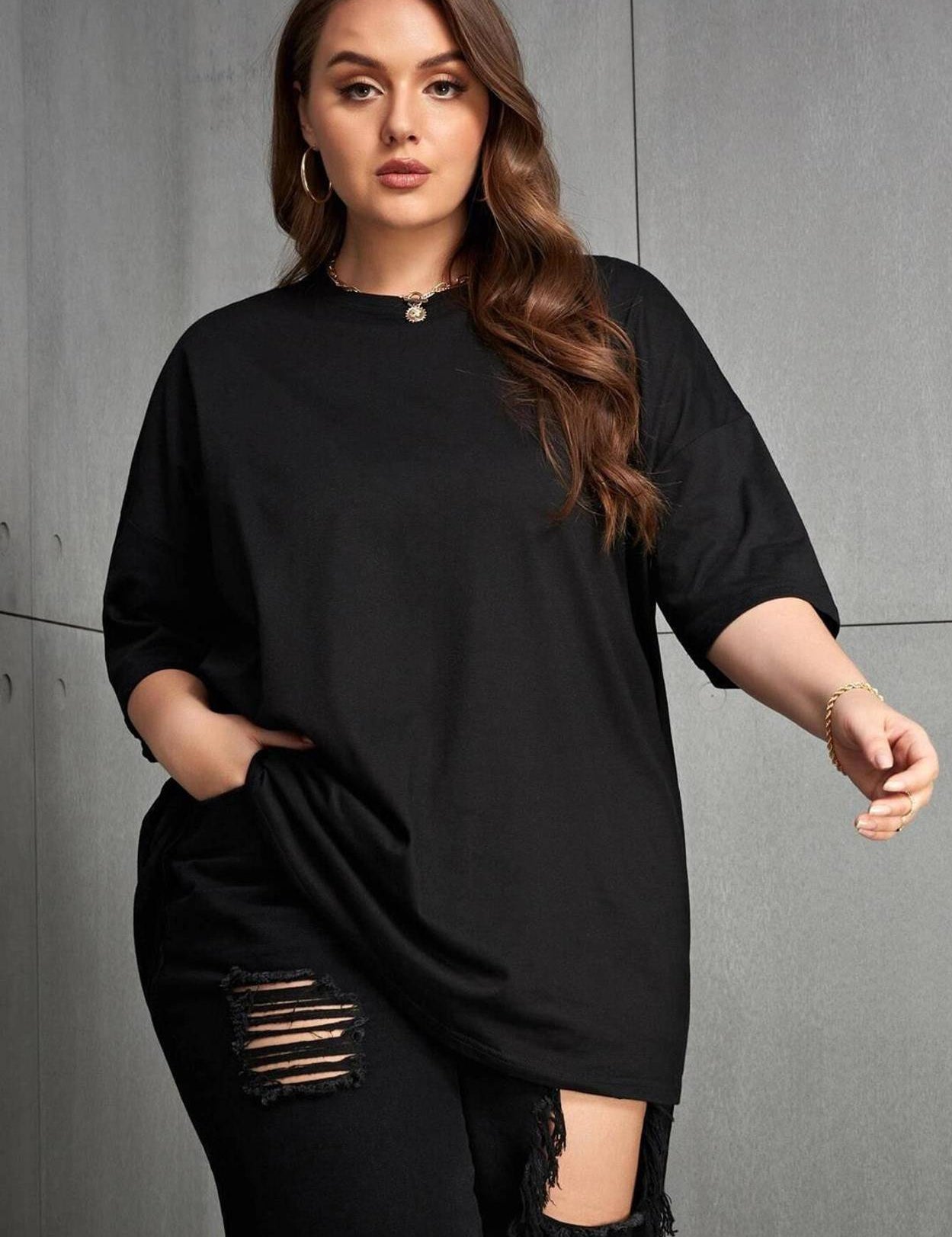 WomenSolidRoundNeckCottonBlendBlackT-Shirt-2_jpg.jpg