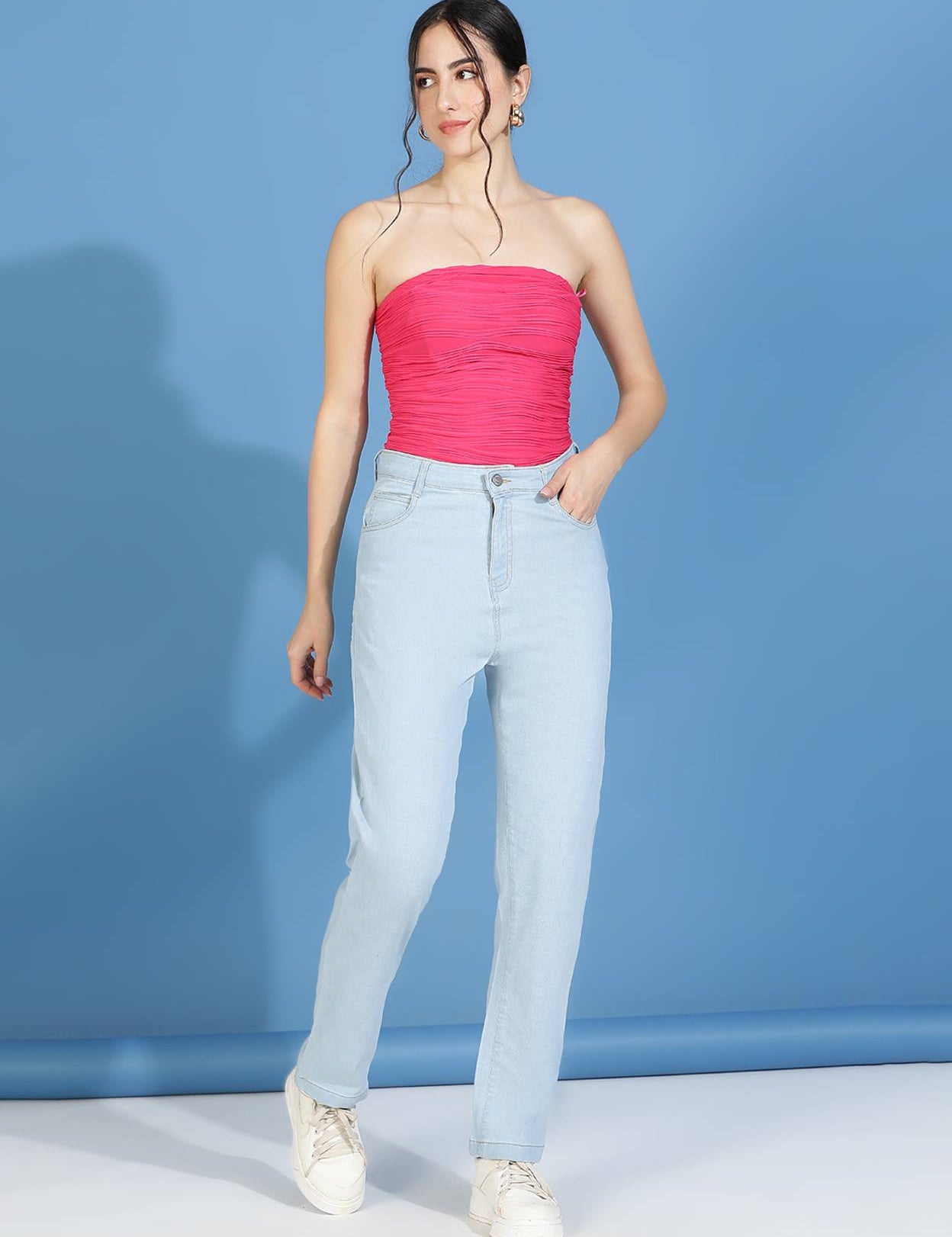 WomenStraightFitHighRiseBlueJeans-0.jpg_5.jpg