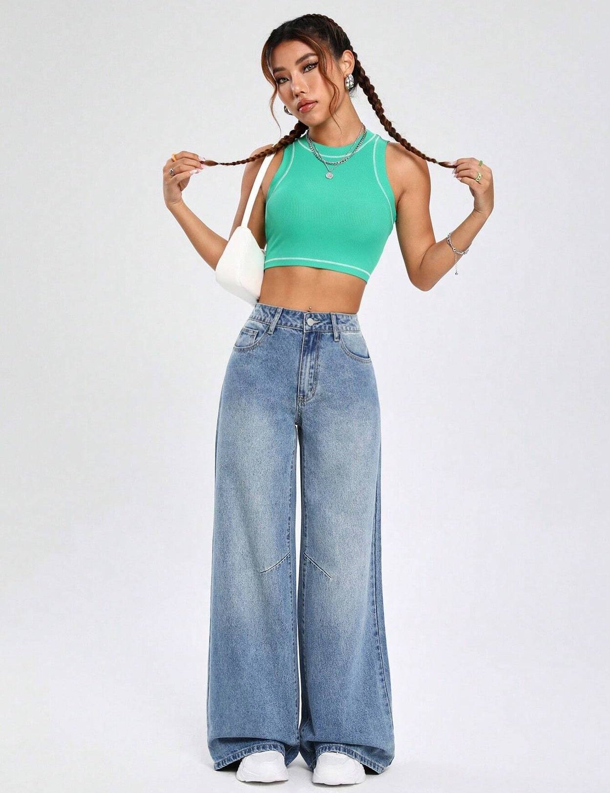WomenStraightFitHighRiseBlueJeans-0.jpg_6.jpg