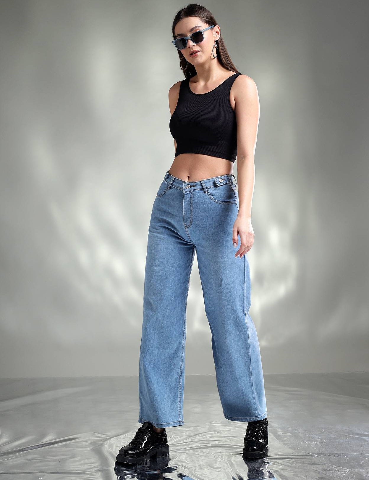 WomenStraightFitHighRiseBlueJeans-1.jpg_8.jpg