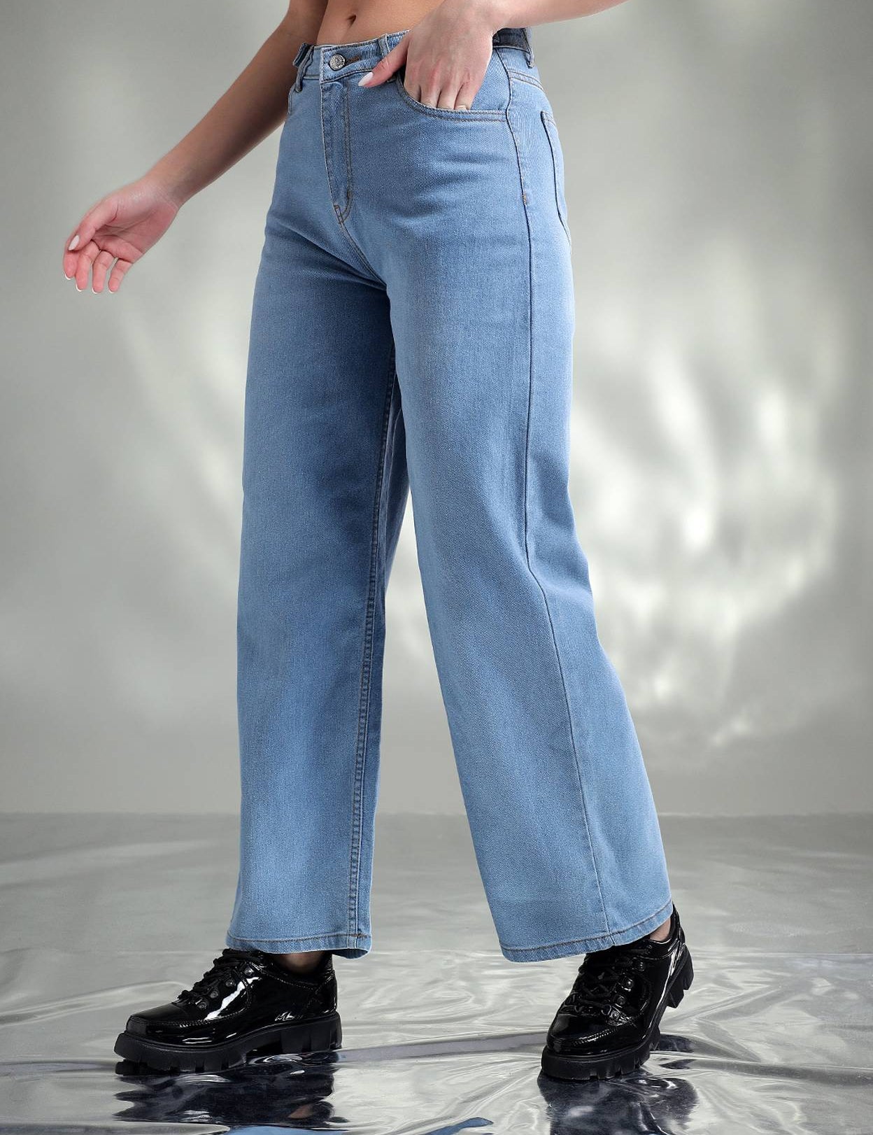 WomenStraightFitHighRiseBlueJeans-2.jpg_11.jpg