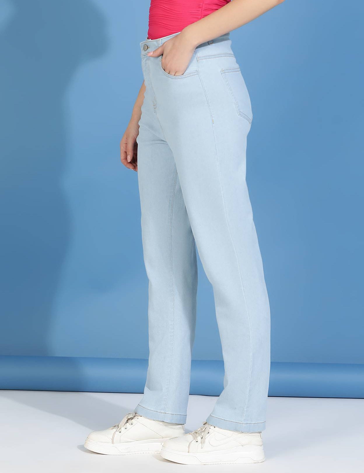 WomenStraightFitHighRiseBlueJeans-3.jpg_4.jpg