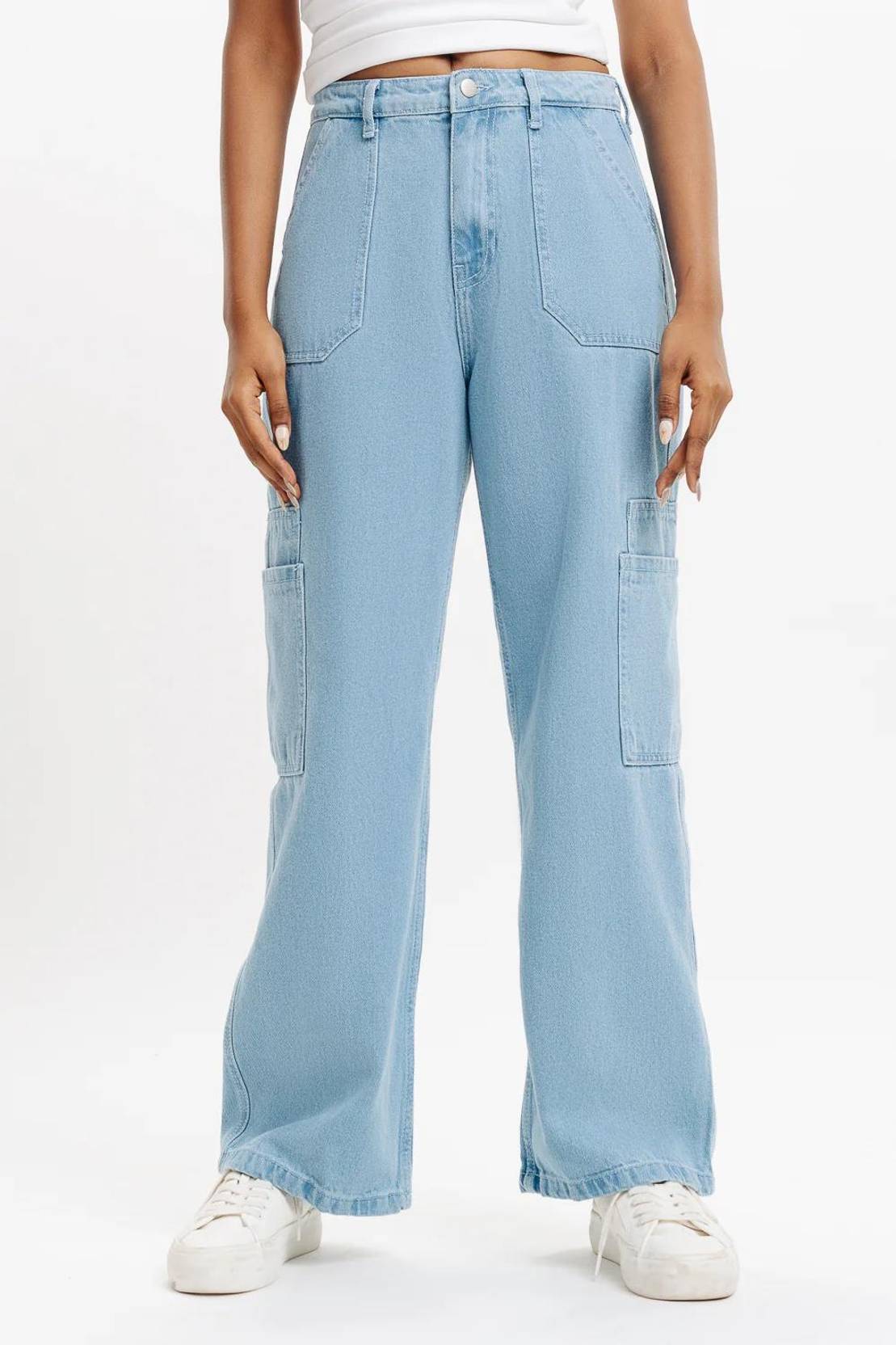 KOTTY Women Straight Fit High Rise Light Blue Jeans