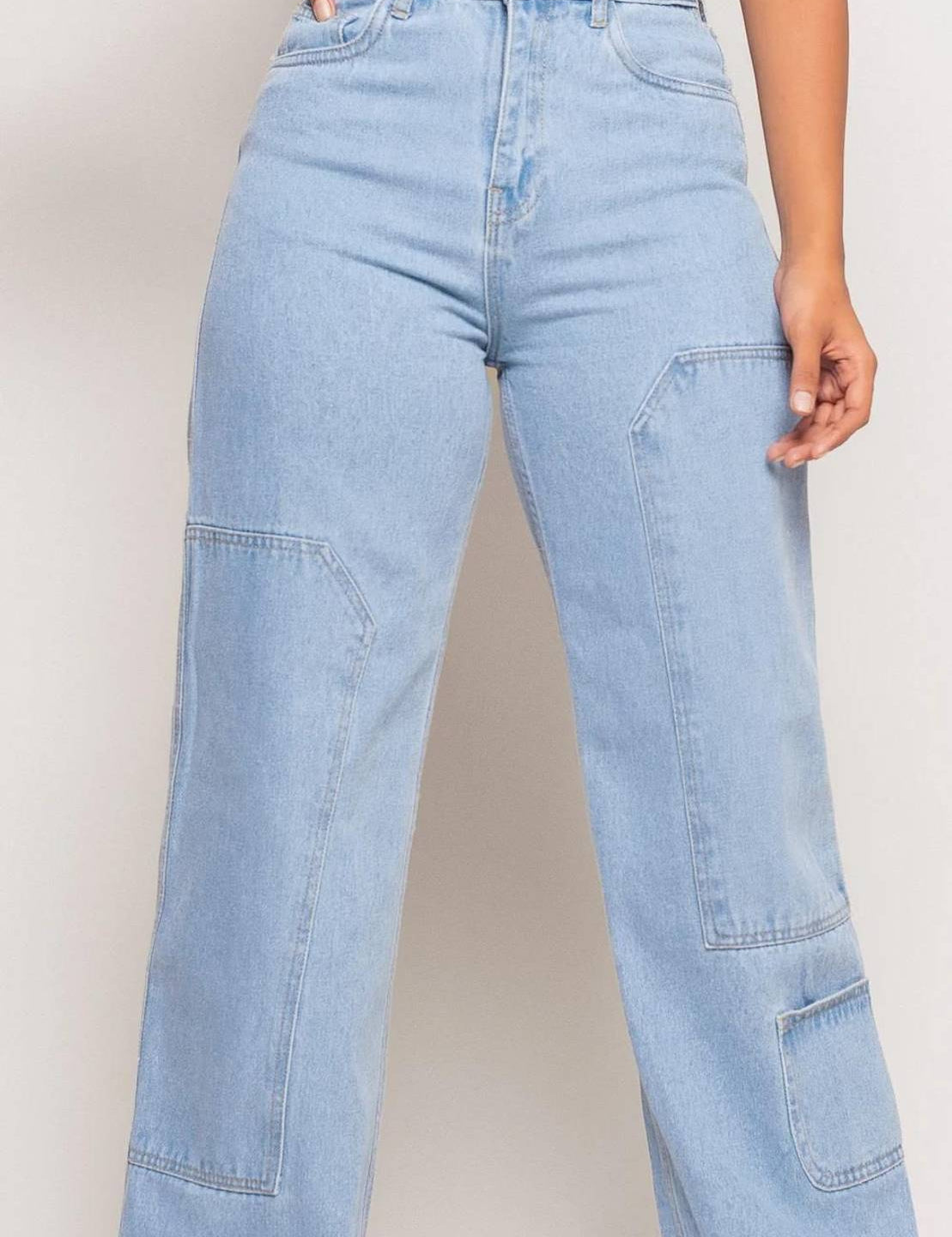 WomenStraightFitHighRiseLightBlueJeans-2_jpg_ef7ef1bd-a546-484f-9b27-655689e00b4e.jpg