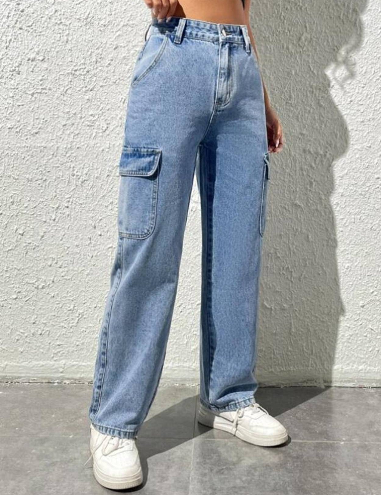 WomenStraightFitHighRiseLightBlueJeans-3.jpg_3.jpg