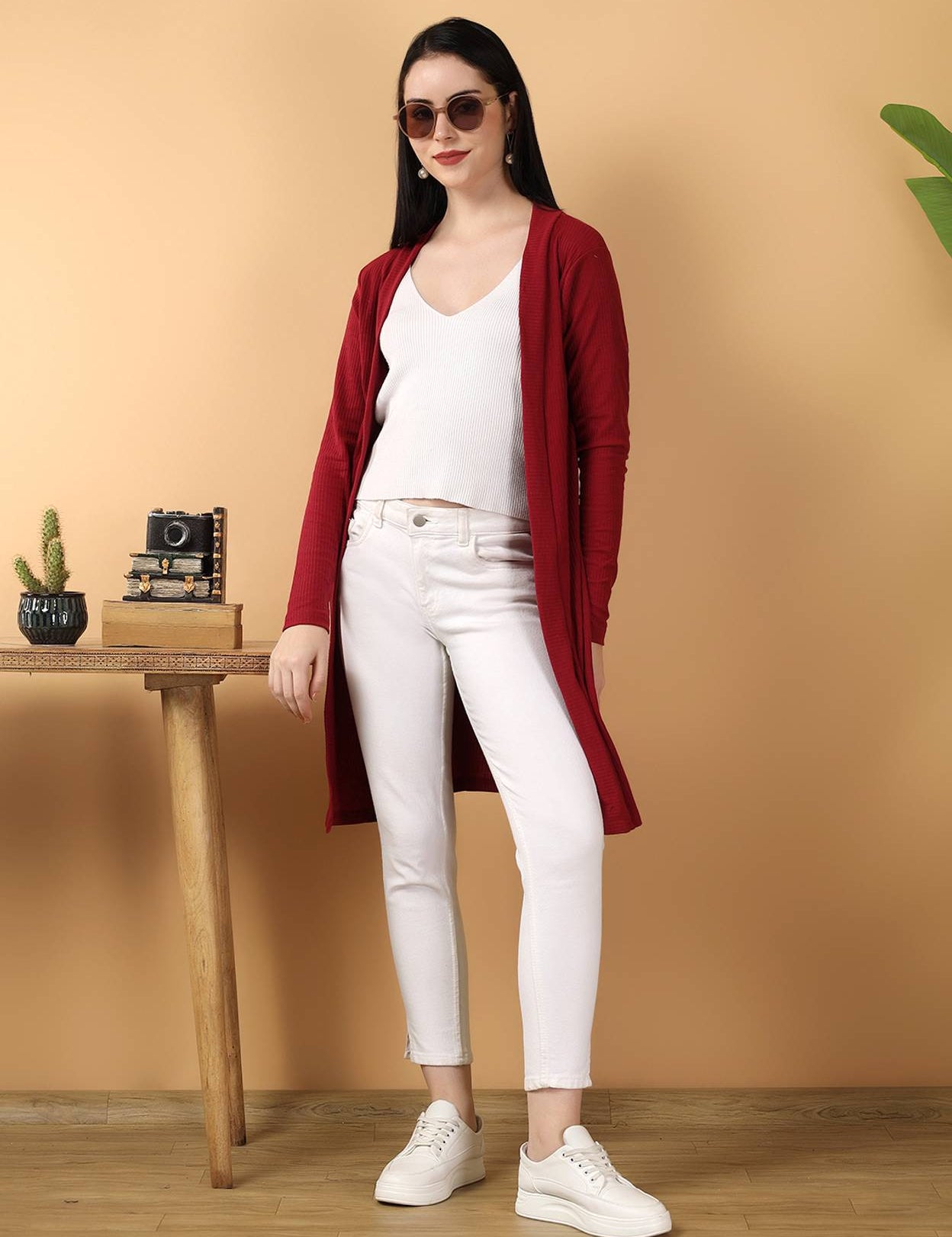 WomenStraightFullSleeveRedShrug-2_jpg.jpg