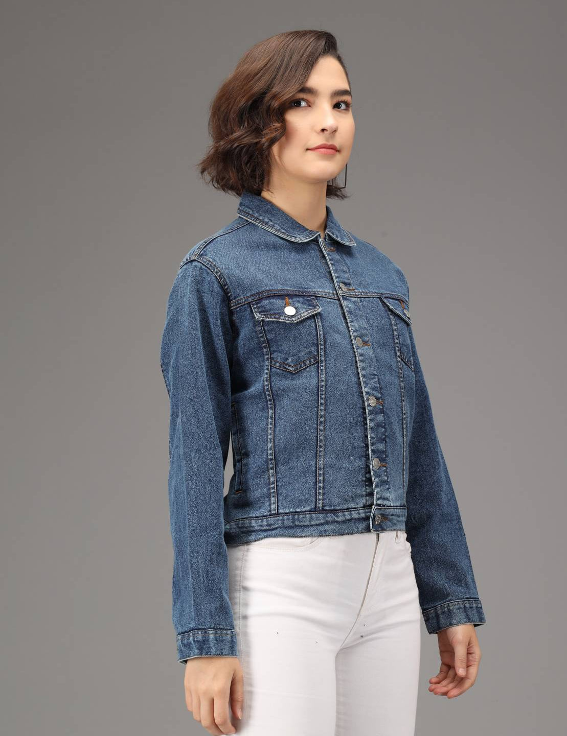 WomenWashedDenimJacket-1_jpg_cb8fdda8-01dc-43ae-b7bf-3b0af475e38c.jpg