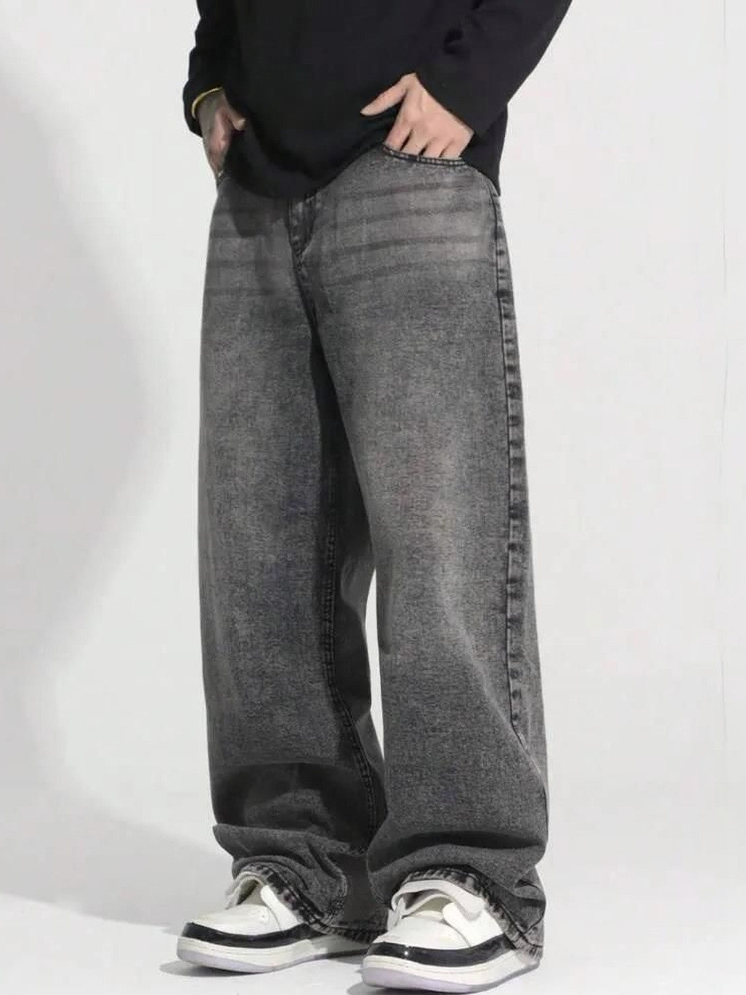 Kotty Men Wide Leg Low-Rise Light Fade Stretchable Jeans