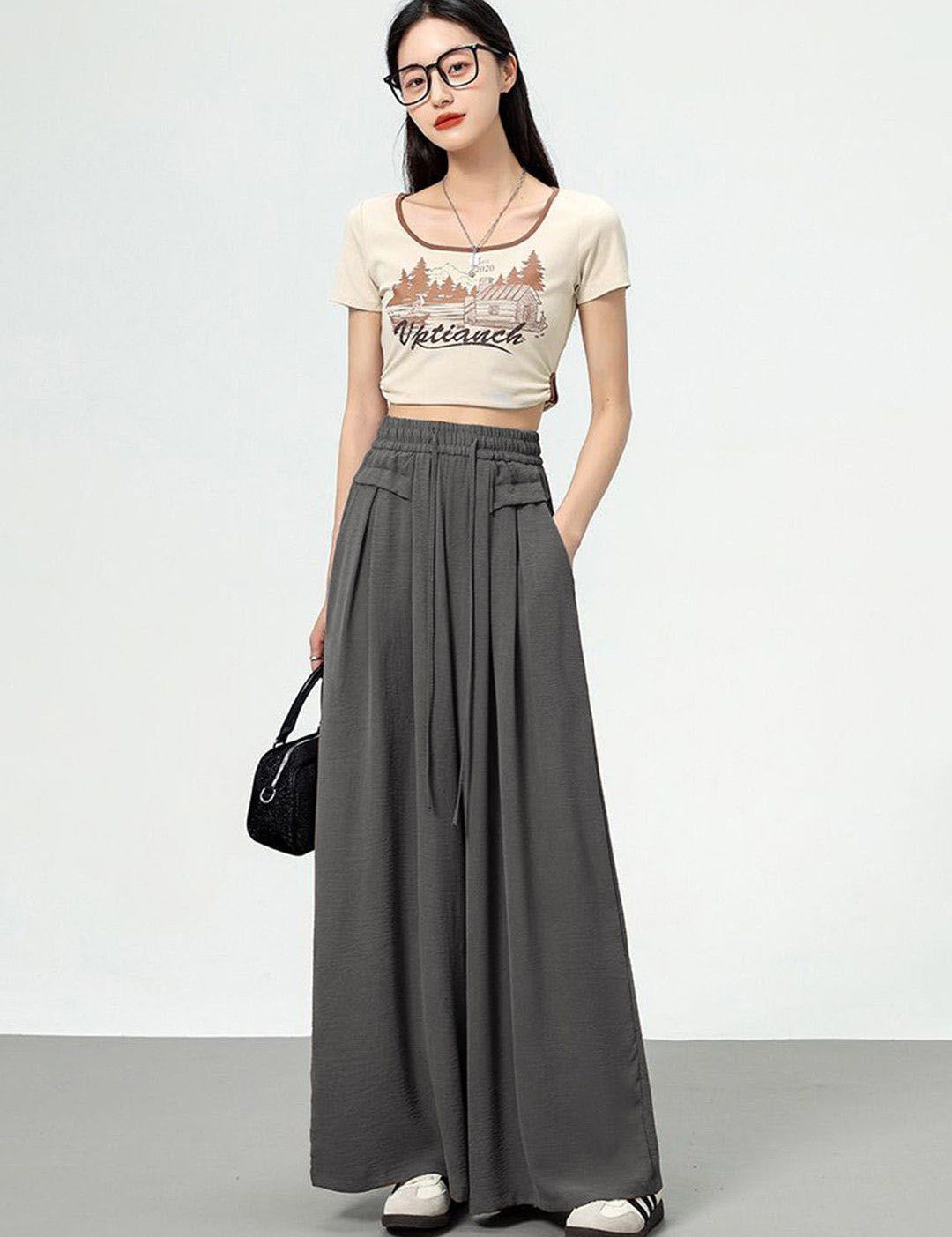 Kotty Women High-Rise Trousers