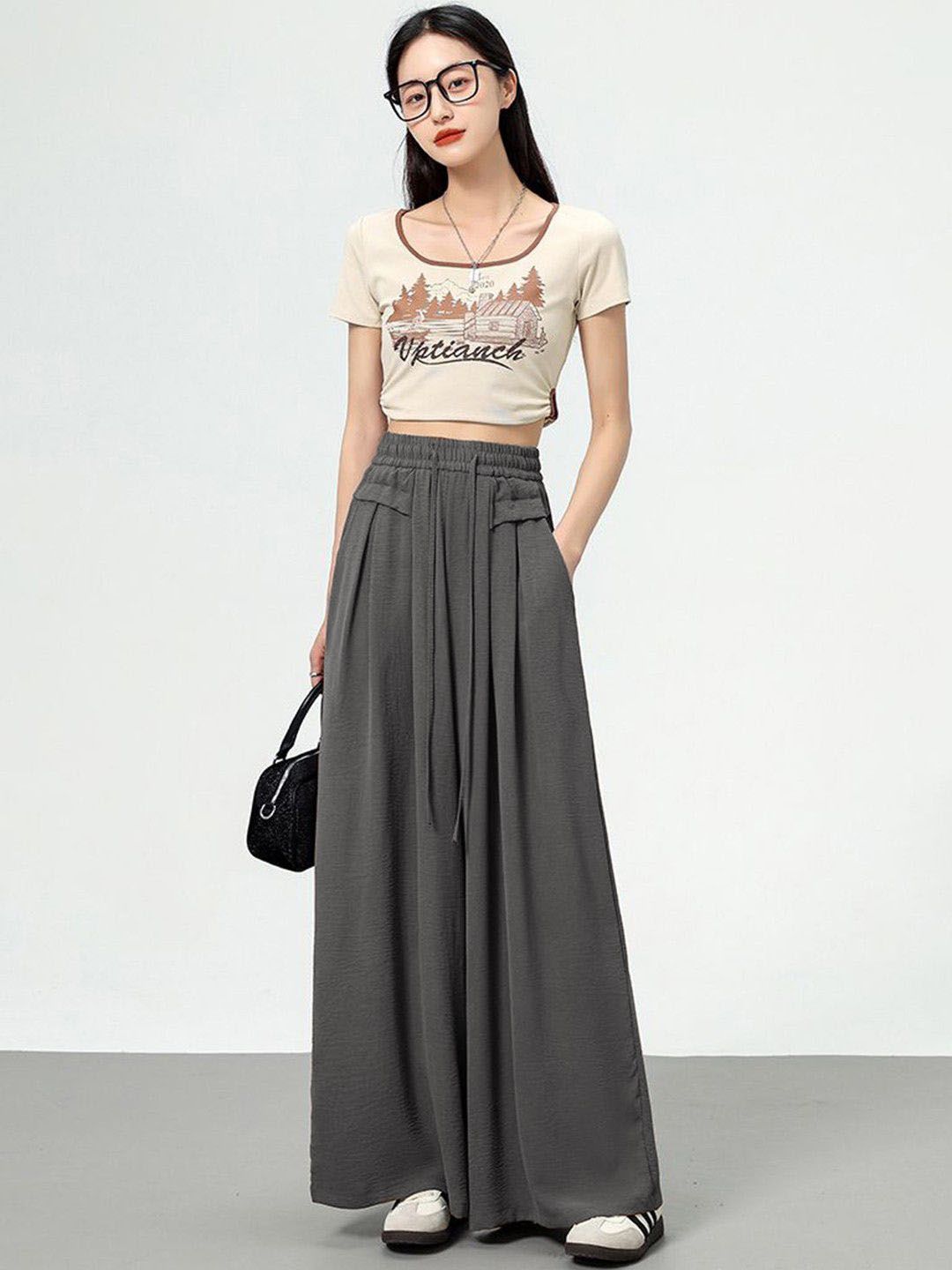 Kotty Women High-Rise Trousers