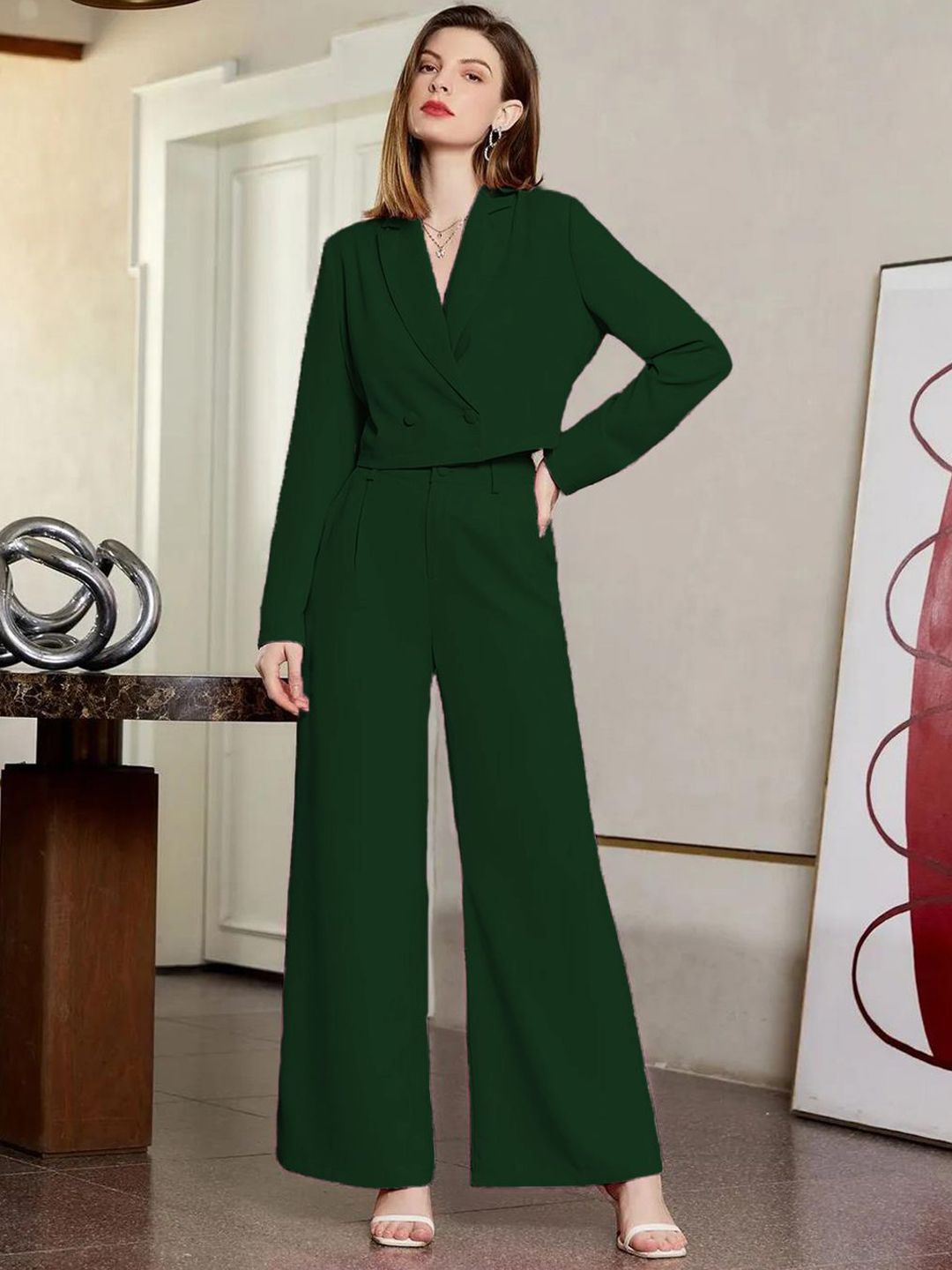 Kotty Women Relaxed High-Rise Flared Trousers 