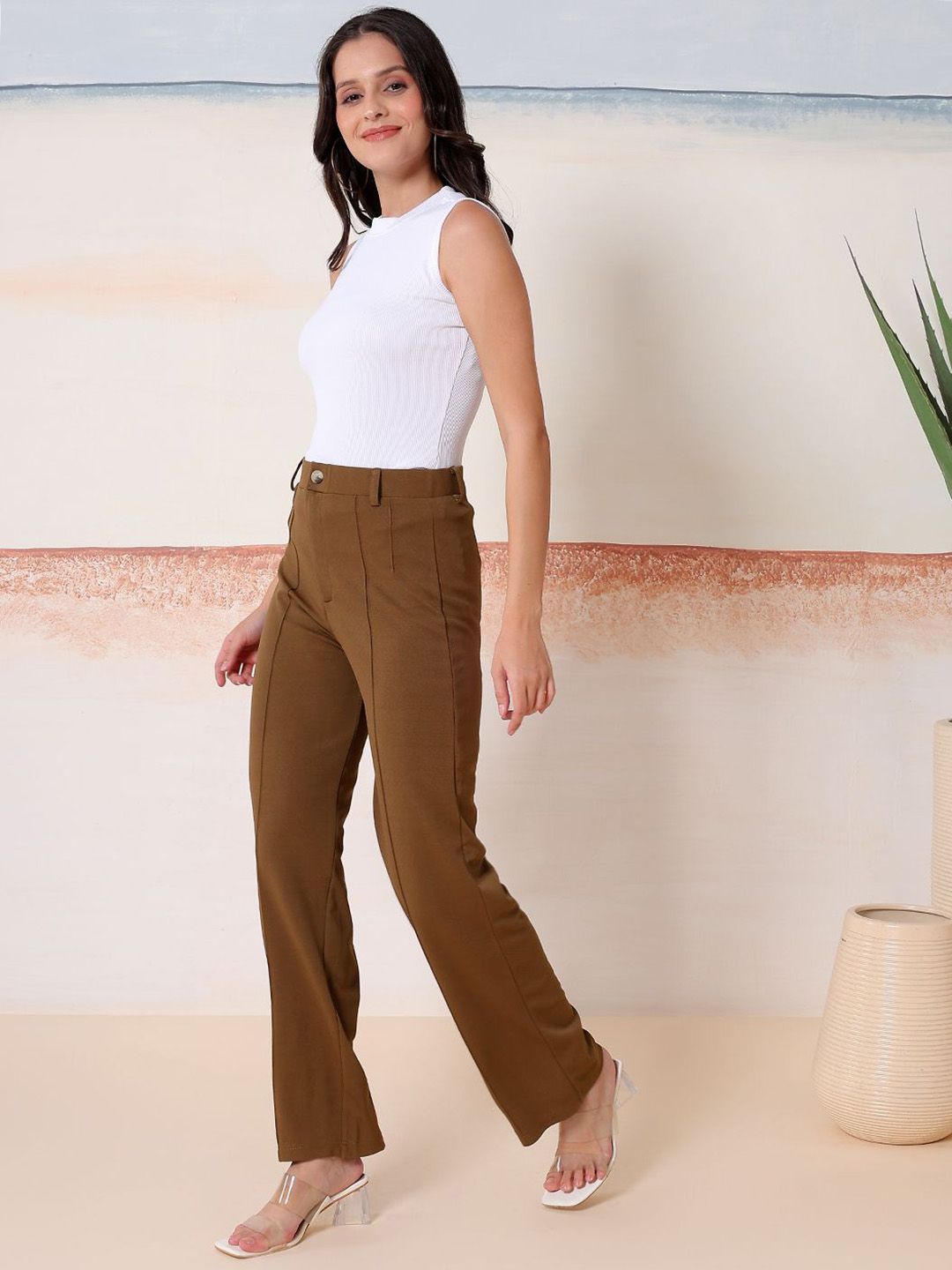 Kotty Relaxed-Fit Round Neck Crop-Top With Trousers Co-Ords

