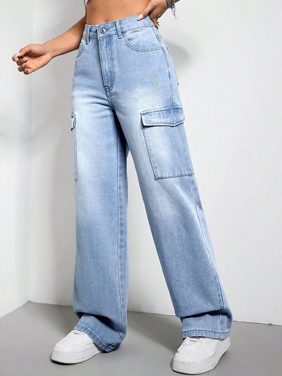 Kotty Women Straight Fit High-Rise Stretchable Jeans