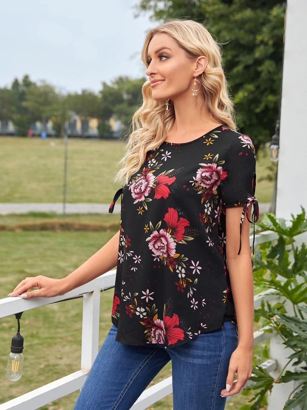 Kotty Floral Print Crepe Top