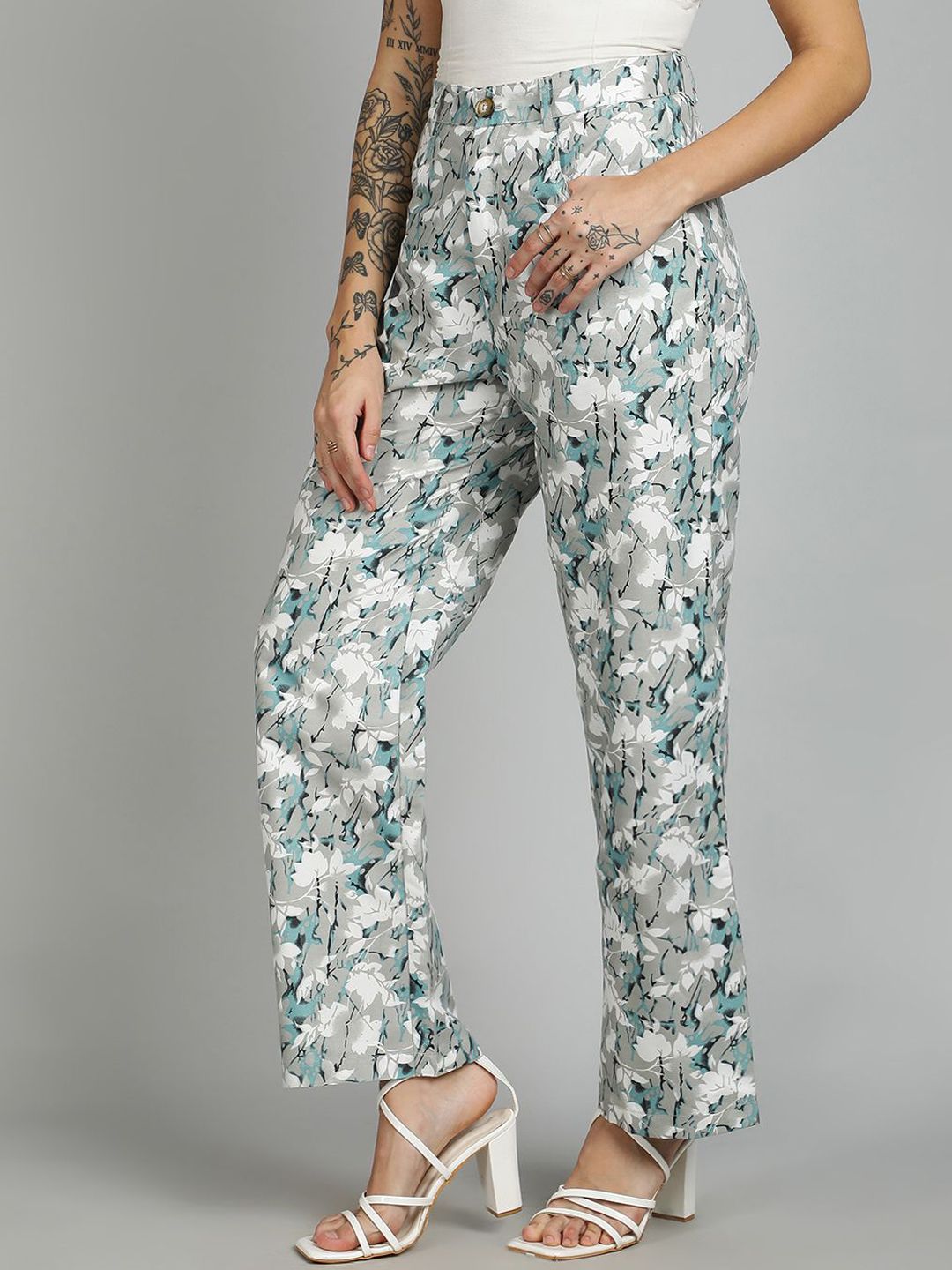Kotty Women Floral Printed Straight Fit High-Rise Trousers