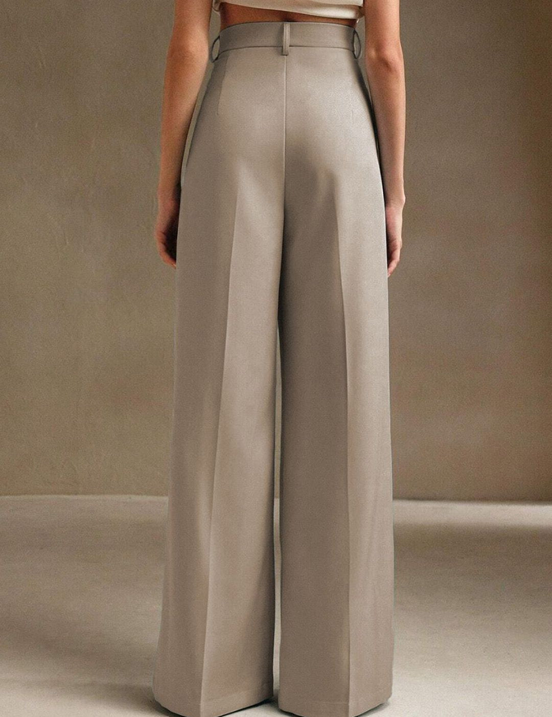 Kotty Women Relaxed Fit High-Rise Trousers