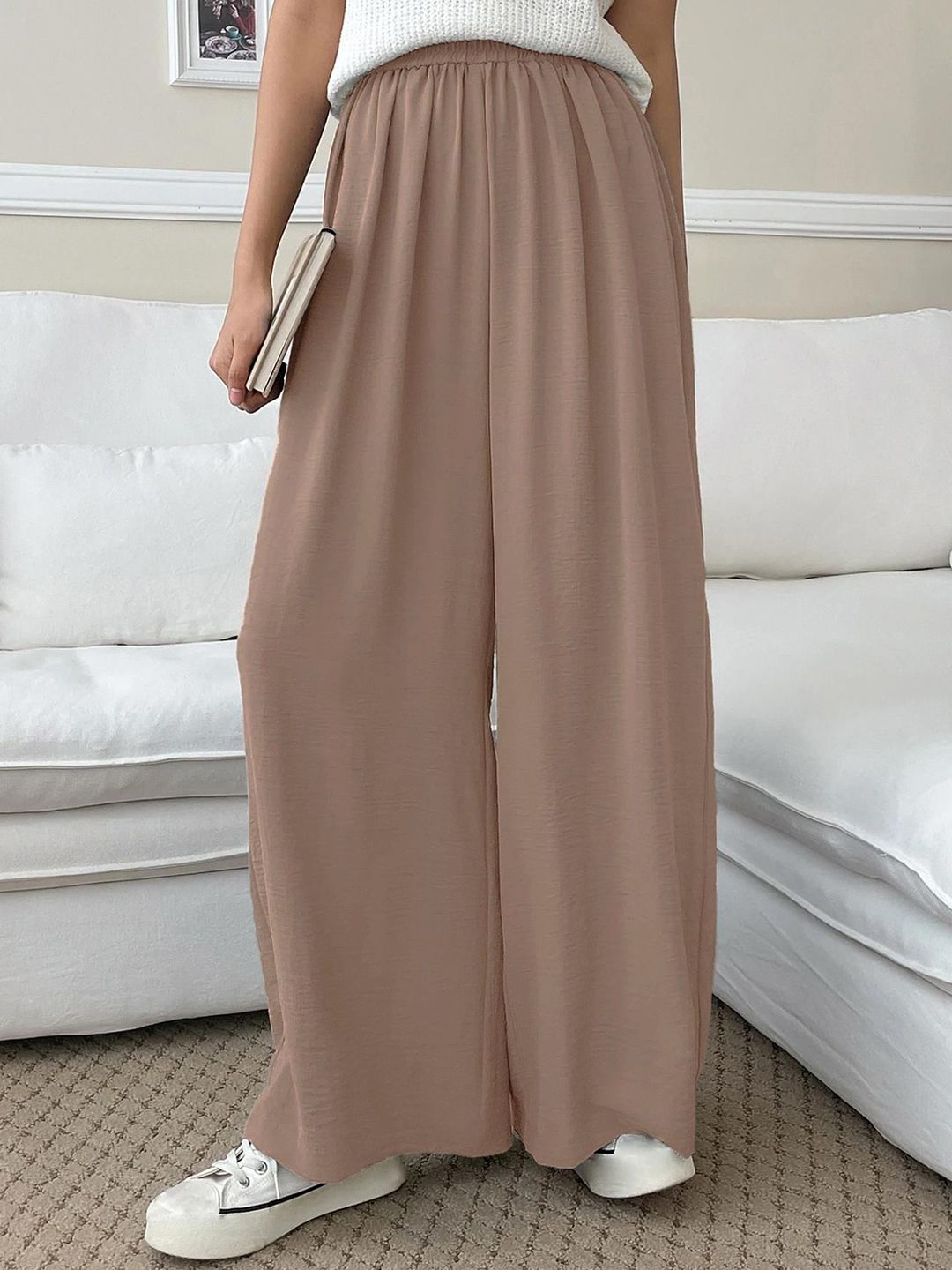 Kotty Women Relaxed Straight Leg Loose Fit High-Rise Cotton Trousers