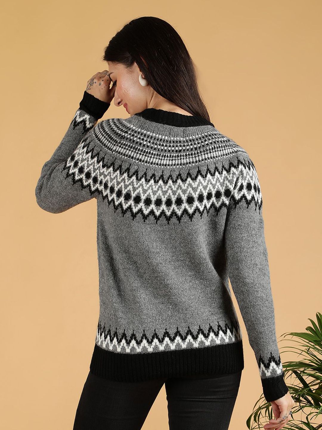 Kotty Women Geometric Design Cotton Cardigan