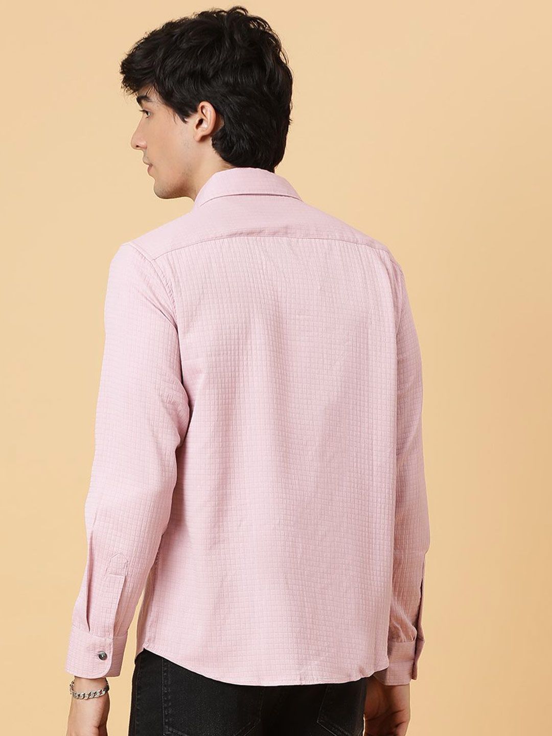 Kotty Men Relaxed Spread Collar Solid Casual Shirt