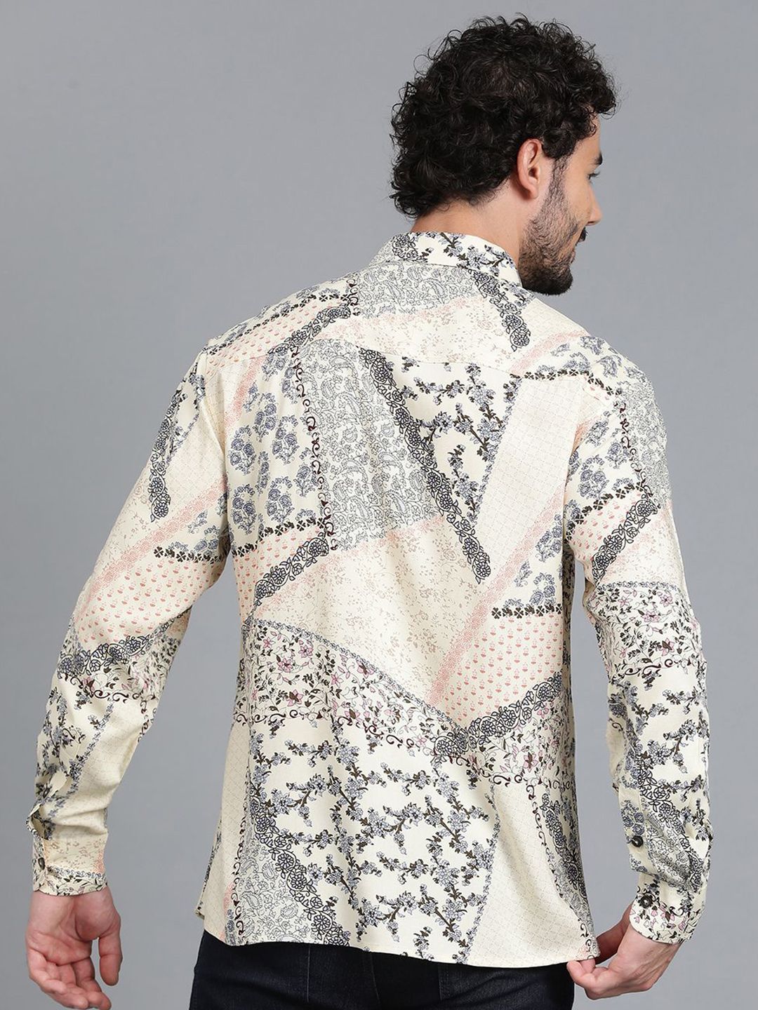 Kotty Men Spread Collar Floral Printed Cotton Casual Shirt