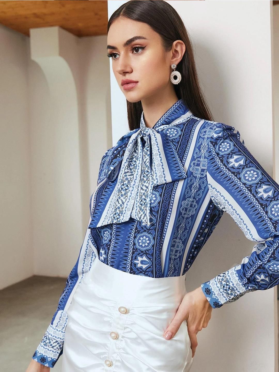 Kotty Women Printed Tie-Up Neck Long Sleeves Satin Top