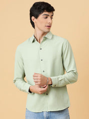 Kotty Men Relaxed Spread Collar Solid Casual Shirt