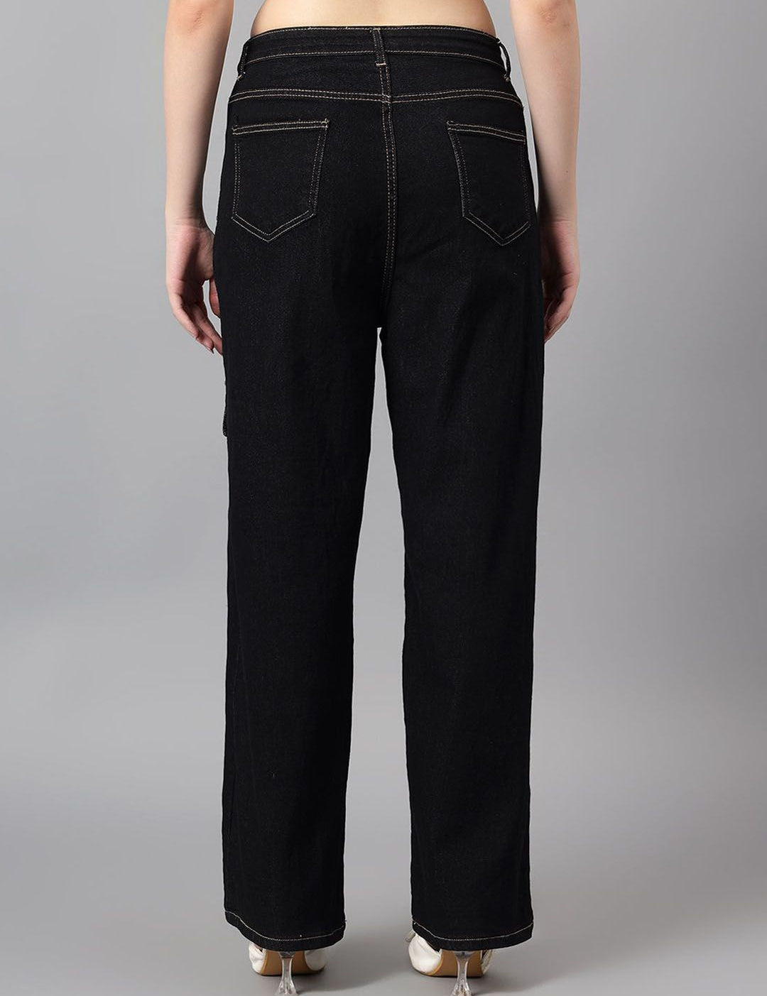 Kotty Women Straight Fit High-Rise Stretchable Jeans