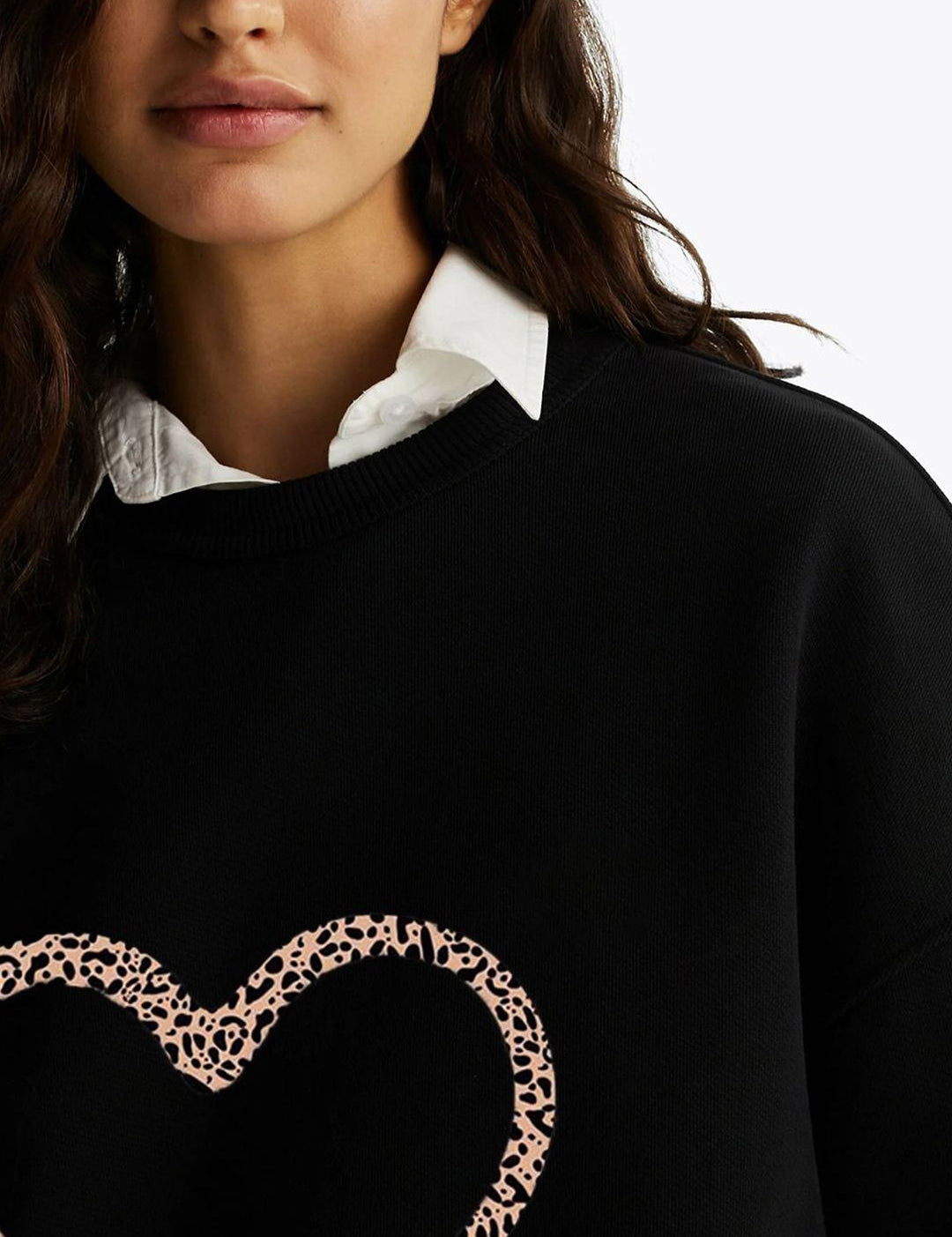 Kotty Women Heart Printed Oversized Pullover Sweatshirt