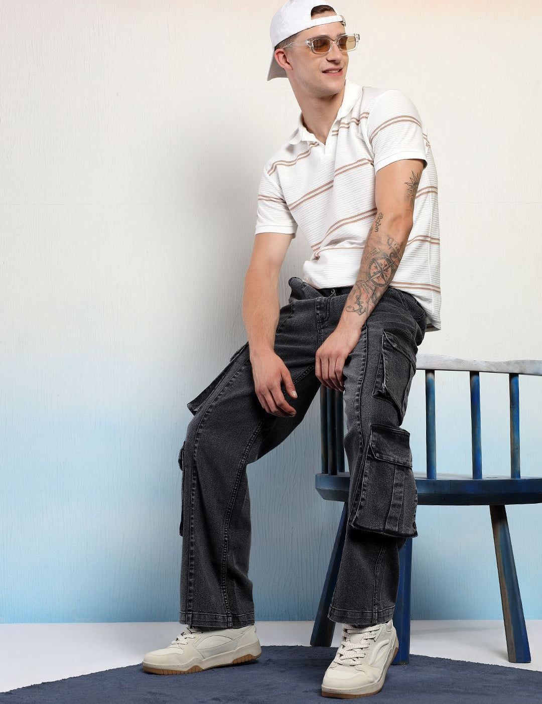 Kotty Men Straight Fit Low-Rise Wrinkle Free Pleated Cargos Trousers