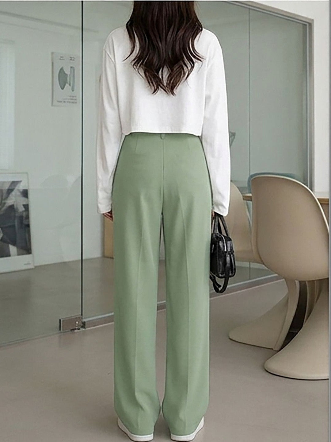 Green Regular Fit High-Rise Trousers for Women | Kotty