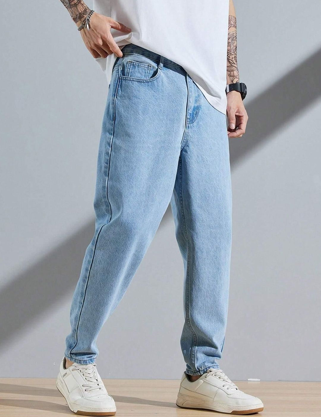 Kotty Men Straight Fit Low-Rise Light Fade Stretchable Jeans