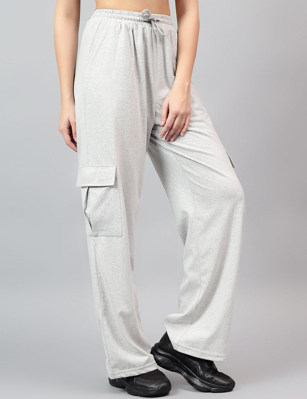 Kotty Women High-Rise Cargo Trousers