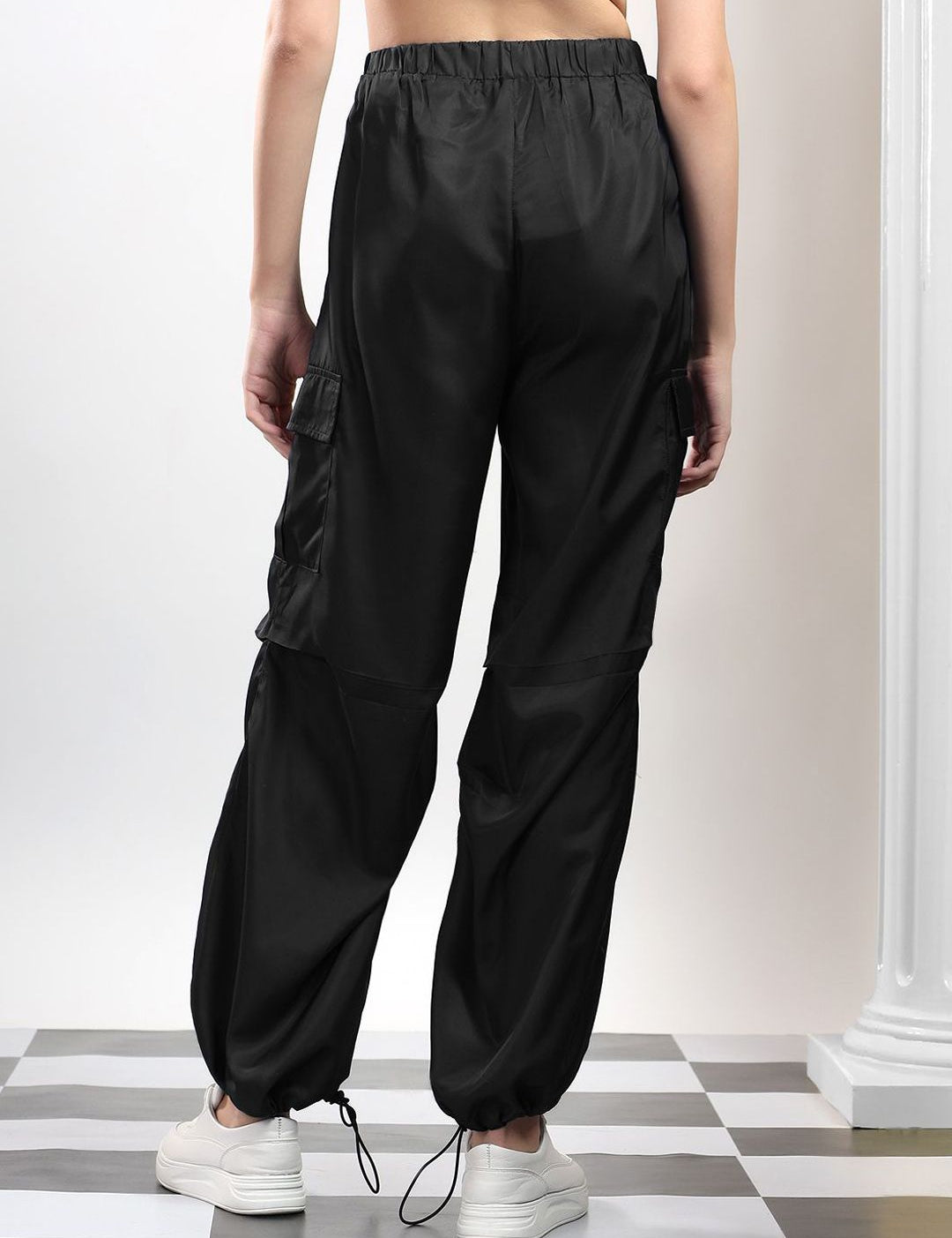 Kotty Women Jogger Fit High-Rise Parachute Trousers